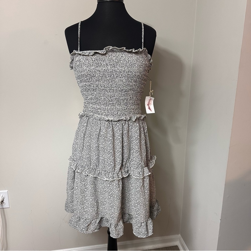 NWT Jessica Simpson Smocked Dress in Size Large